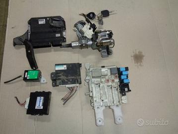 KIT AVVIAMENTO TOYOTA RAV4 III 2.2D-CAT 2006