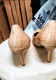 scarpe da donna in pelle effetto coccodrillo 