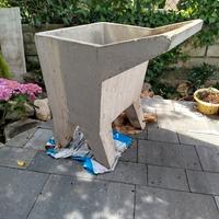 Lavello da giardino in cemento 