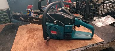 Motosega Makita