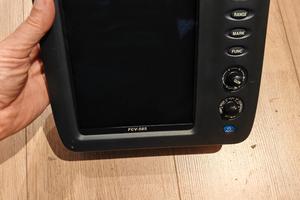 Furuno FCV-585 ecoscandaglio professionale 