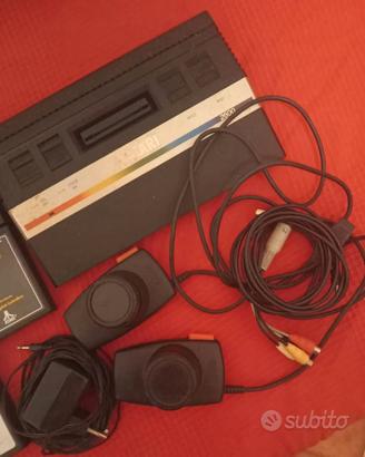 ATARI 2600 CONSOLLE + 17 GIOCHI € 15 CAD o 200€