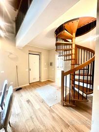 Appartamento di 151 m² con 4 locali e box auto a S