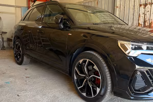 Audi Q3 Sline black edition