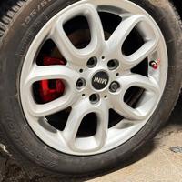 cerchi in lega da 16 mini con gomme invernali 