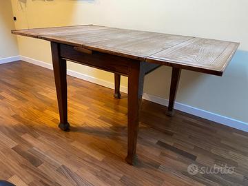 Tavolo da gioco in noce allungabile