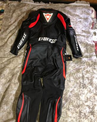 Tuta DAINESE MAI USATA con cartellino