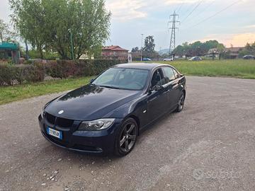 bmw 320i 2005 e90