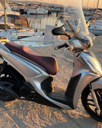 Kymco People 150 