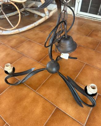 Lampadario ferro battuto