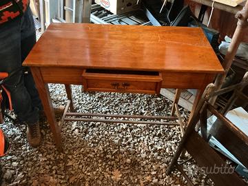 Tavolo scrivania  modernariato legno  vintage