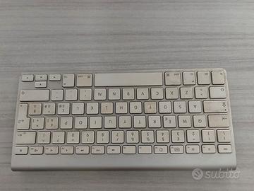 Tastiera APPLE