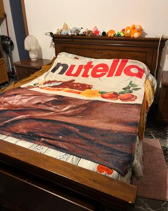 Letto in legno con cassone