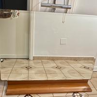 🪞 Specchio da bagno con luce e base in legno