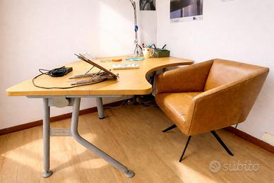 Scrivania professionale