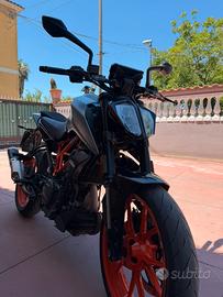 KTM Duke 390 2023