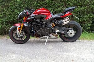 mv Agusta brutale 1000 rr