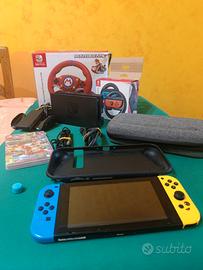 Nintendo Switch completa e accessori Mario Kart