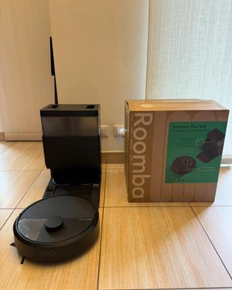Robot aspirapolevere e lavapavimenti
