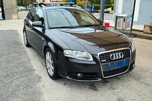 Audi A4  2.0