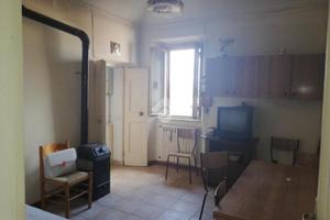 2 LOCALI A SAN VITO ROMANO