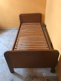 Cameretta: letto singolo, scrivania e cassettiera
