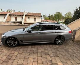 Serie 5 G31 2017 Touring 520d Touring Msport auto