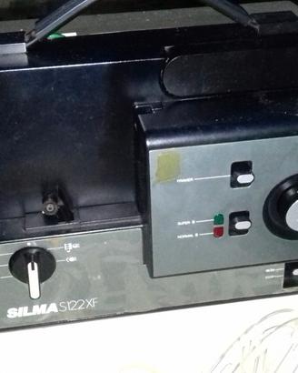 Proiettore muto d'epoca Silma s122xf. Posso anche 