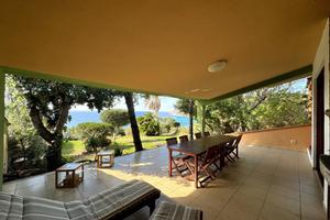 PORZIONE DI BIFAMILIARE A VILLASIMIUS