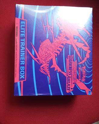 Elite trainer box Darkness Ablaze