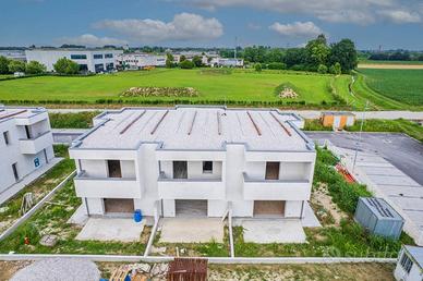 Villetta a schiera di 108 m² con 5 locali e box au