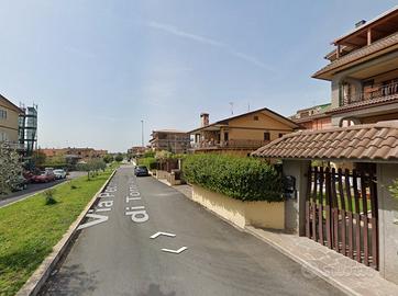 Torre Angela bilocale con terrazzo e balcone
