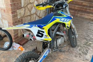 Moto 125 4 tempi RXF