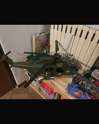 Elicottero militari