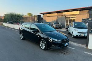 Opel Astra 1.6 CDTi 136CV Sports Tourer 120 Annive