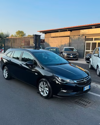 Opel Astra 1.6 CDTi 136CV Sports Tourer 120 Annive