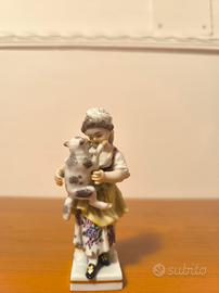 Originale Meissen Statuetta ragazza con agnellino
