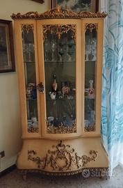 Mobili stile veneziano