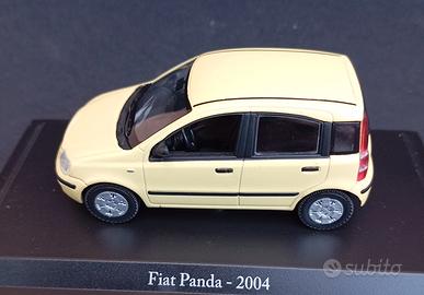 FIAT Panda anno 2004 scala1/43, nuova