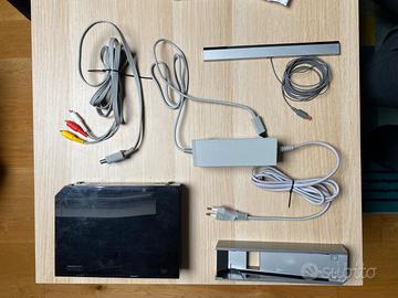 Nintendo Wii Black (Compatibile GameCube) + 4 Cont