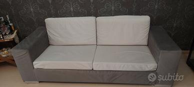 2 divani tre e due posti 