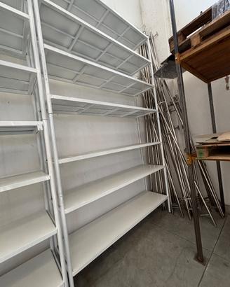 Scaffale