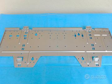 Staffa di fissaggio a parete per condizionatore 