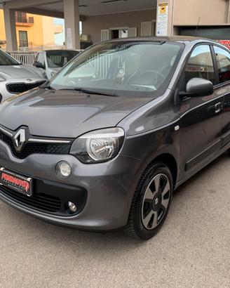 Renault Twingo SCe EDC La Parisienne