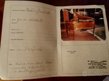 Mobile radio giradischi d'epoca 