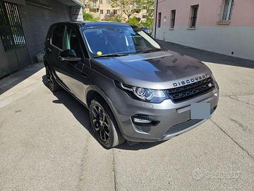 LAND ROVER DISCOVERY SPORT HSE BLACK LINE  180CV