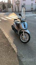 Piaggio Medley 150 ABS (2024) - Euro 5