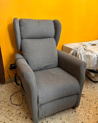 poltrona reclinabile