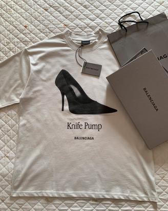 Balenciaga Knife Pump t-shirt