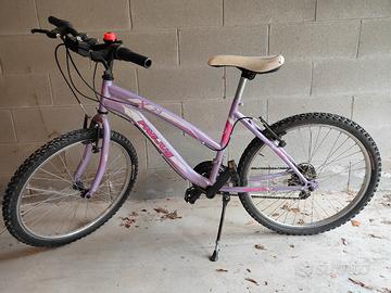 Bicicletta MTB Frejus 24 pollici 6 marce + cestino